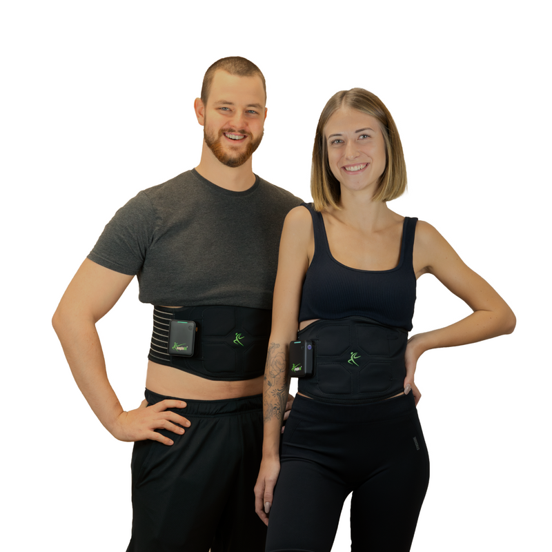 Couple showcasing the B-Ware EMS Belt 2.0 for effective abdominal and lower back training.